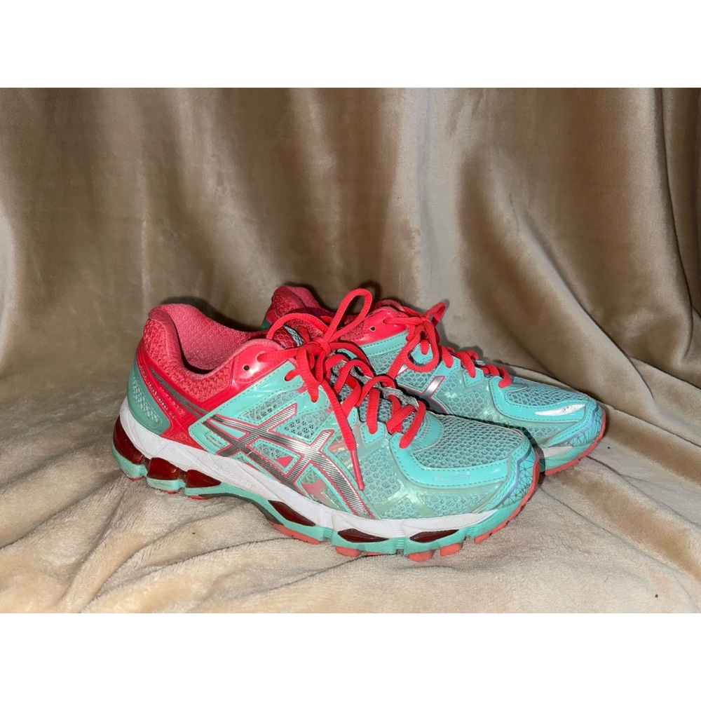 ASICS Gel-Kayano Sneakers